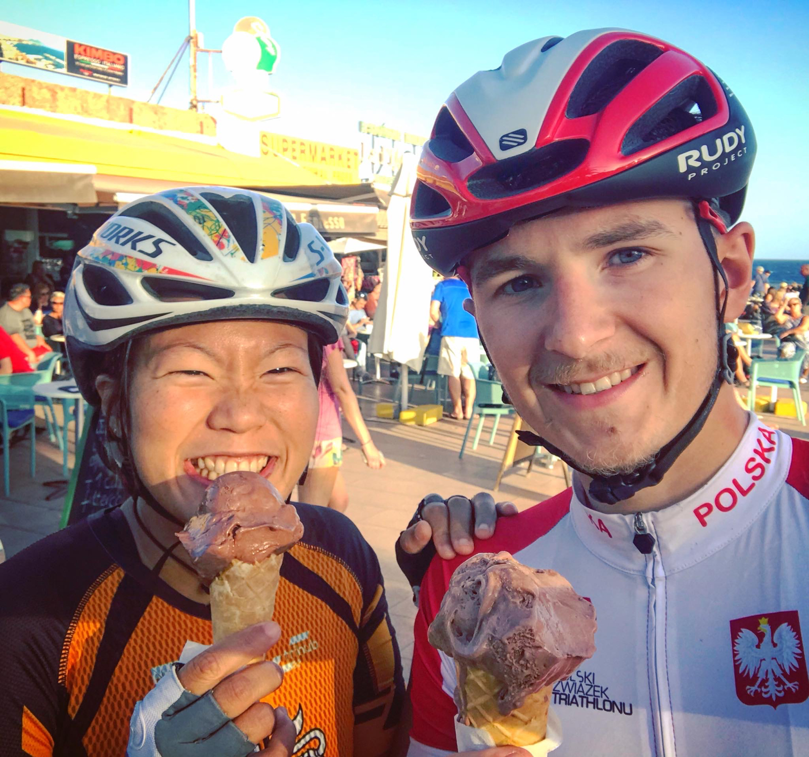 Talk with Nini (Thai elite age group) & Hadas Kryzystof Professional Triathlete from Poland. 